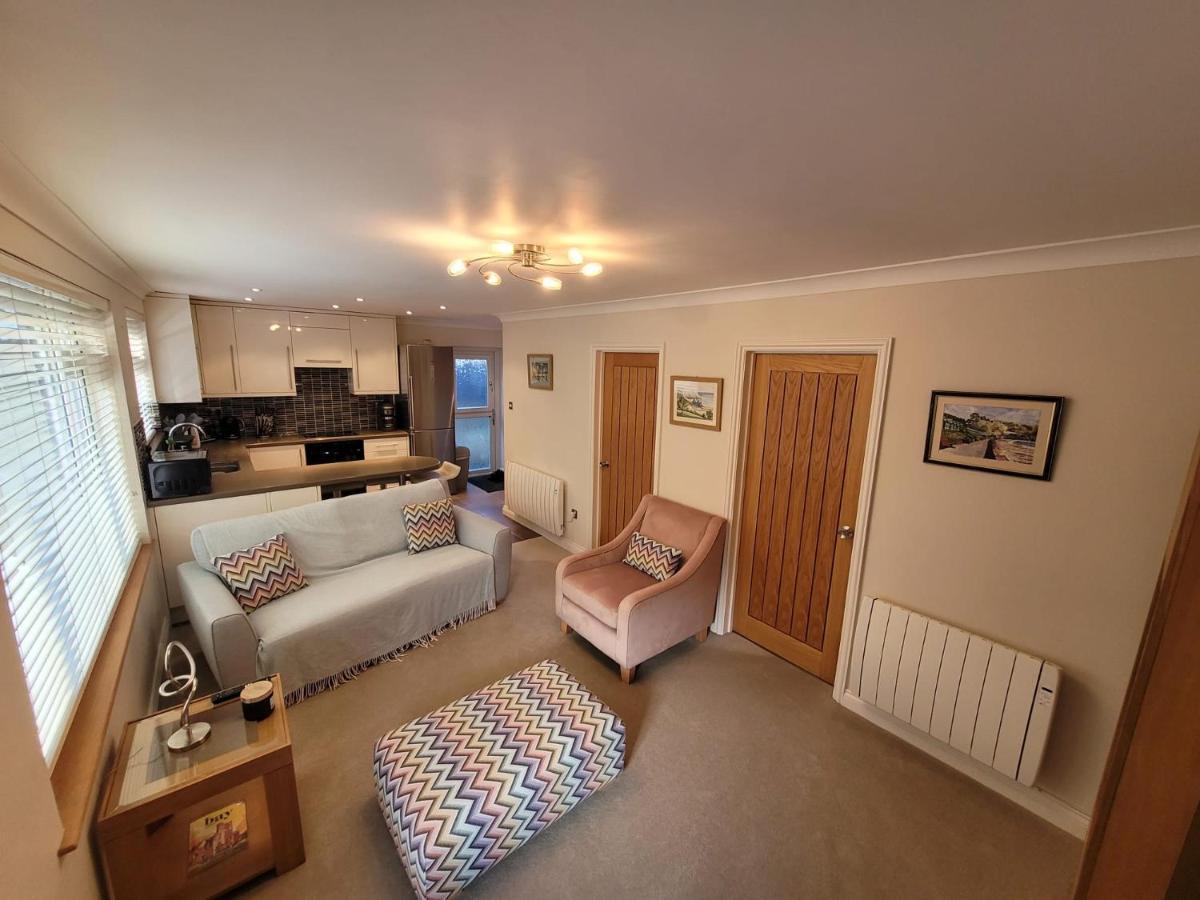 The Mumbles - Bungalow - 2 Bedrooms - Pet Friendly 斯旺西 外观 照片